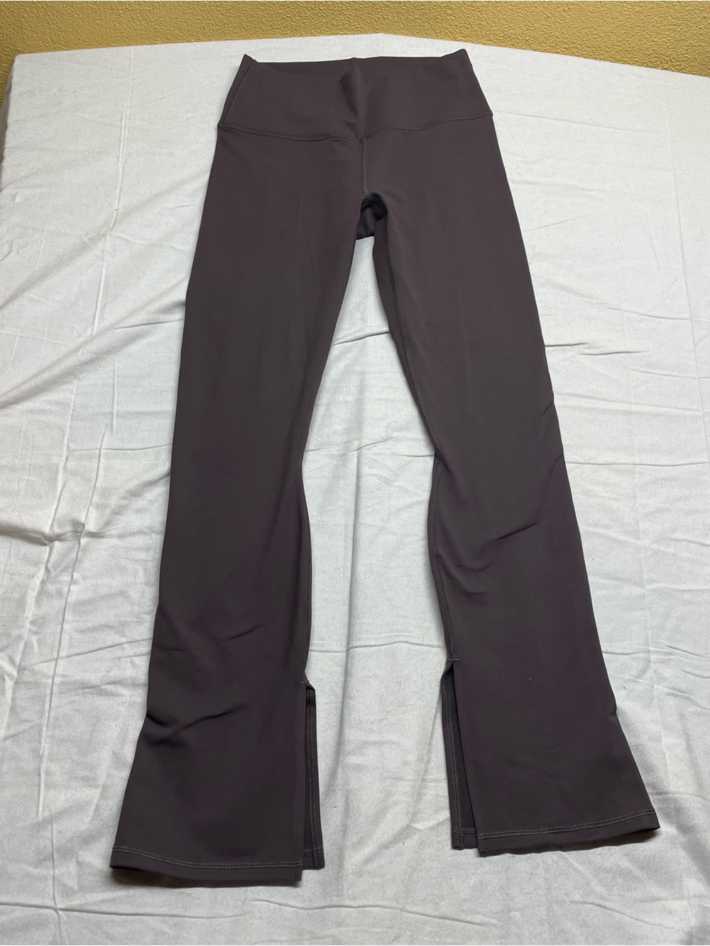 YITTY Sculpting Leggings in Chocolate Brown